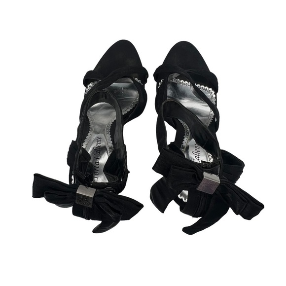 Torta Caliente Black Strappy Pointed Toe Bow Sandals Size 11 Women's - Picture 5 of 9